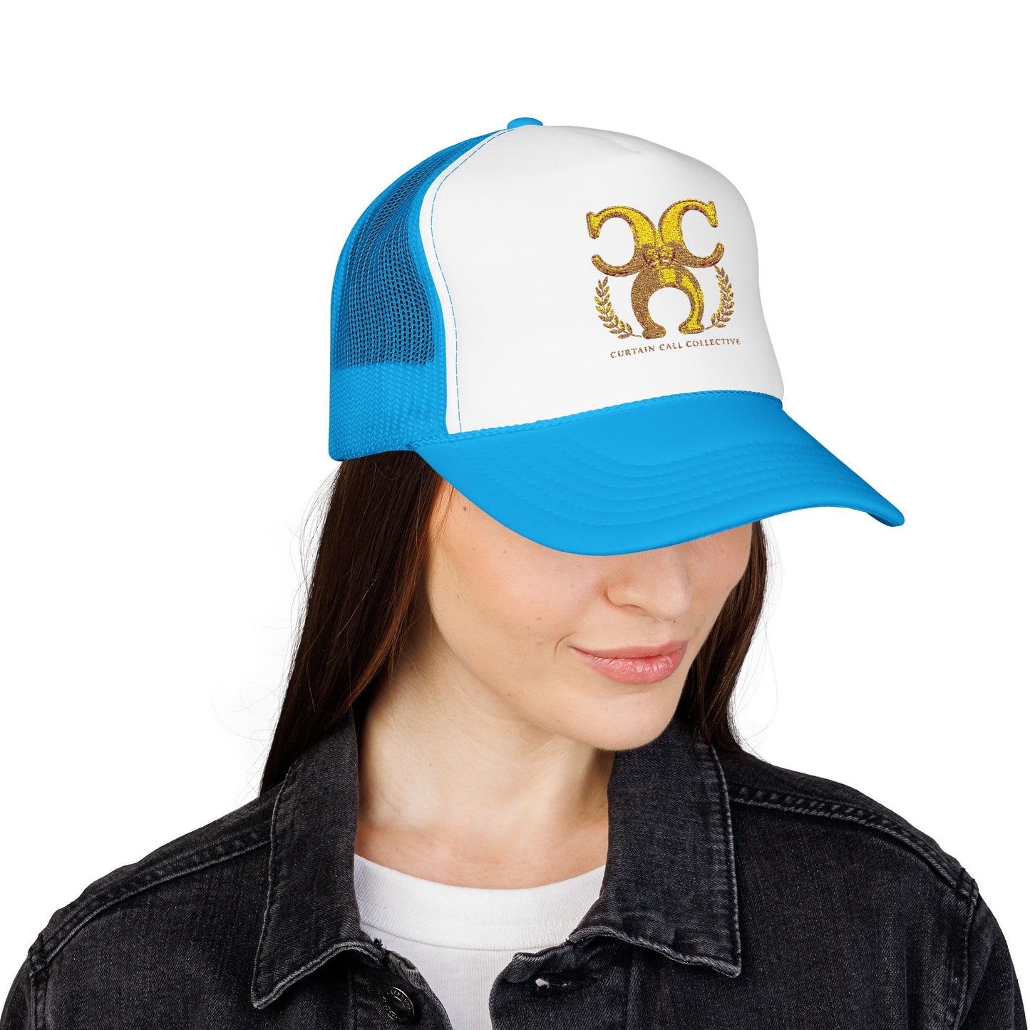 Gold Fleur Trucker Hat — Vintage Heraldic Crest Foam Cap